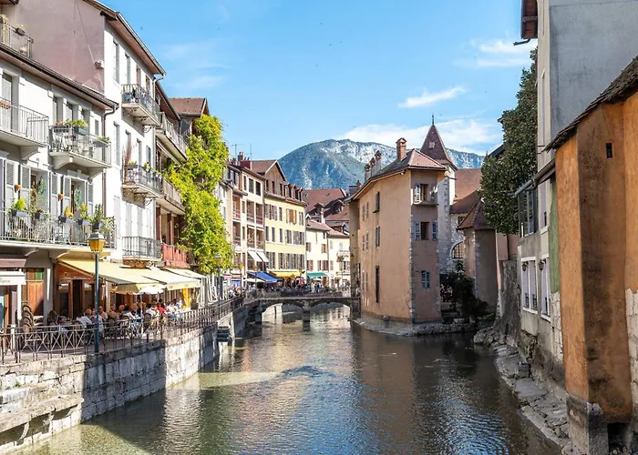 Daire Blueberry Annecy